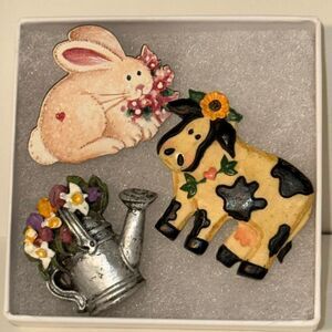 vintage cottage garden farm brooches pin